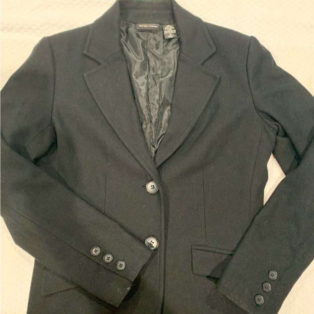 New York Company Women’s Black Blazer Medium Size Carrera Jacket Pre-Owned.